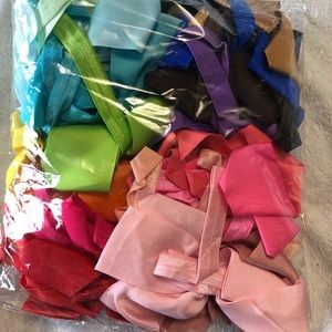 Brand new bows! Never worn!